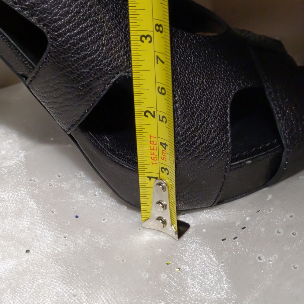 Givenchy Black Malabar Heel - Picture 4 of 14